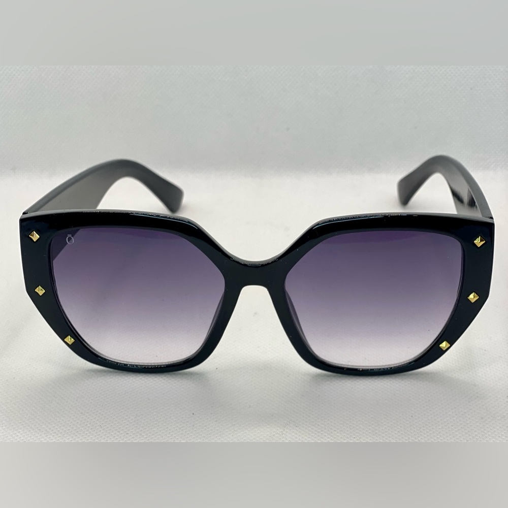 Ōvica Sunglass